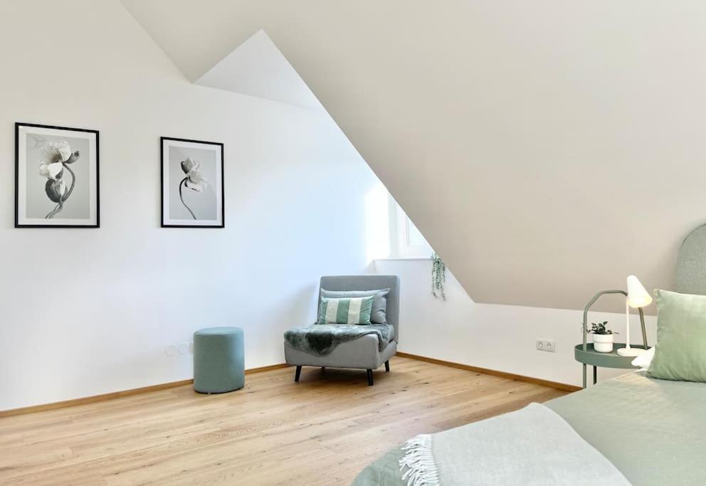 Orestaliving - Penthouse In 1020 Wenen Buitenkant foto